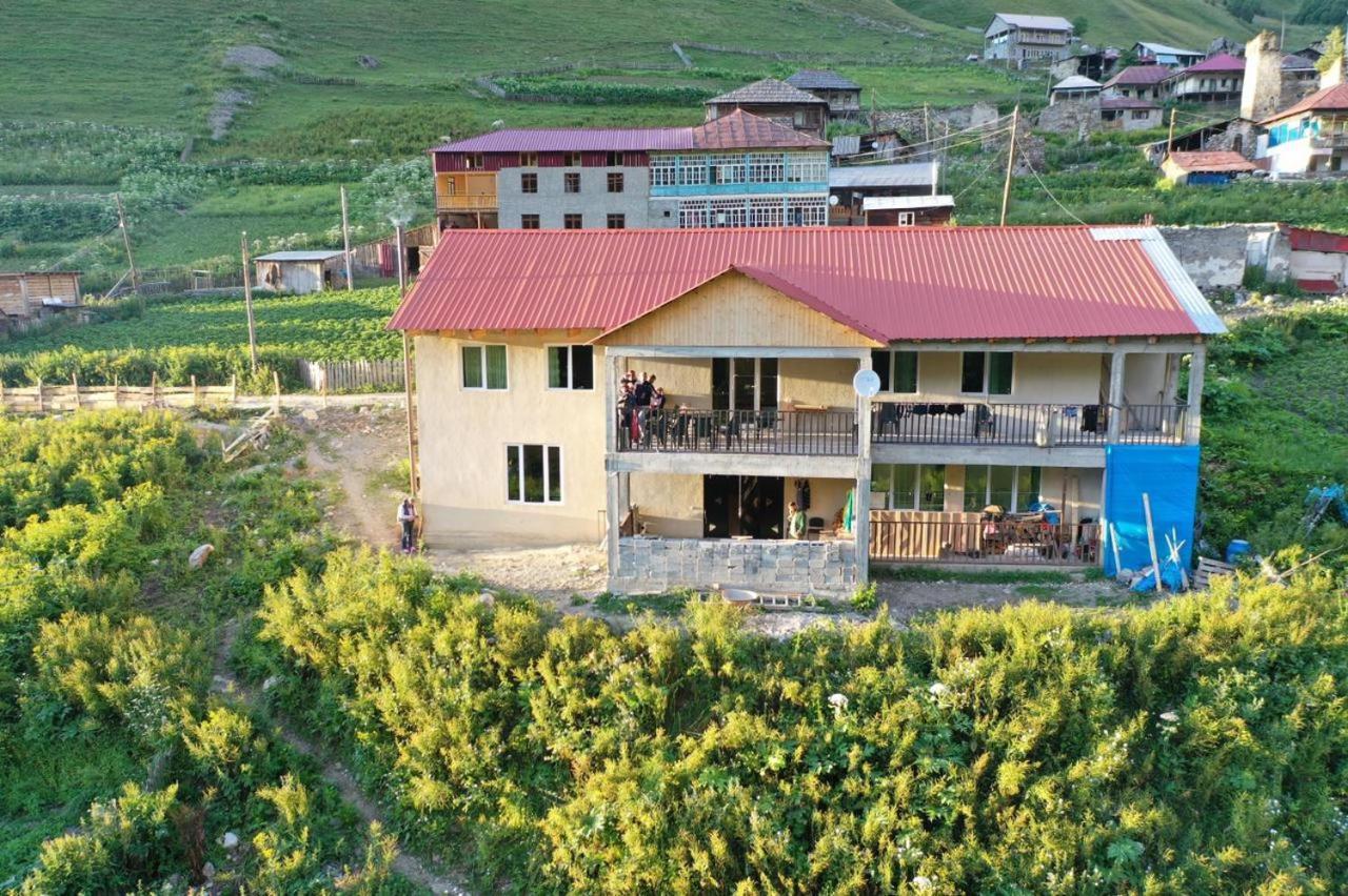 Guest House Caucasioni Adishi المظهر الخارجي الصورة