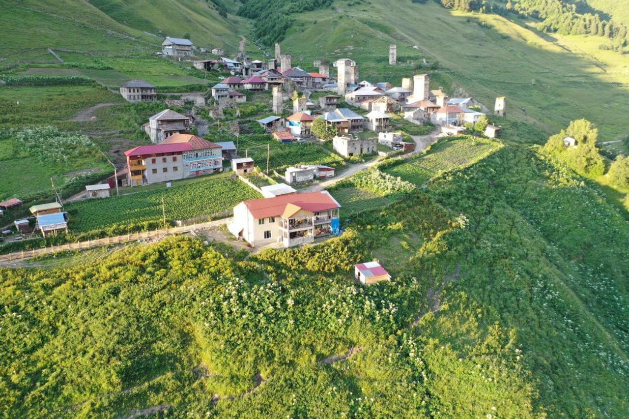 Guest House Caucasioni Adishi المظهر الخارجي الصورة