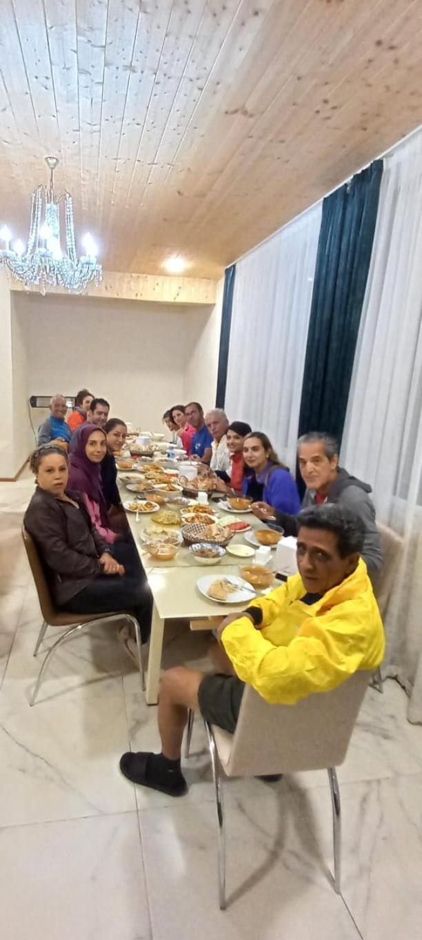 Guest House Caucasioni Adishi المظهر الخارجي الصورة